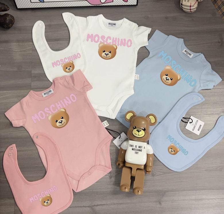 Moschino sz59 66 73 80 85 90 01